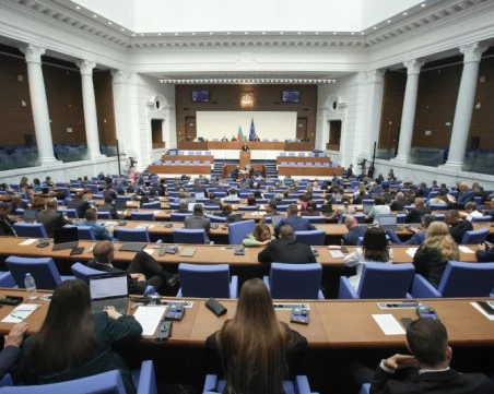 Приеха промените в Закона за съдебната власт на второ четене