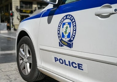 Две непълнолетни деца на 8 и 10 години са били 