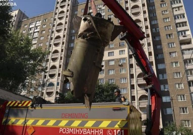 Украйна порази още рафинерии, руските атаки не спират