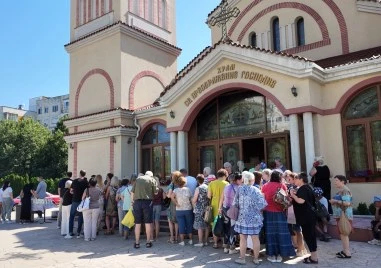 Курбан за здраве по случай Петровден събра миряни в Тракия