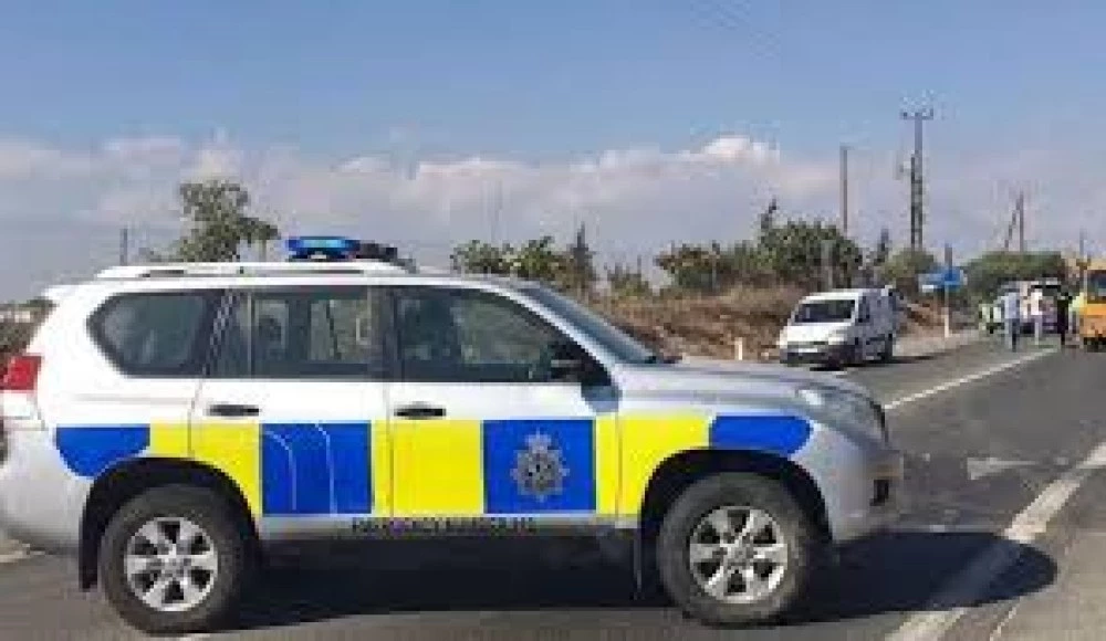 Две български деца бяха открити мъртви в автомобил в село