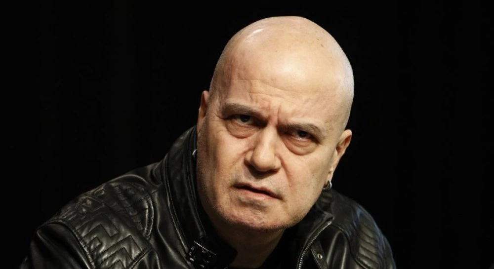 Слави Трифонов до Демерджиев: Толкова писма не съм писал дори от казармата на гаджето