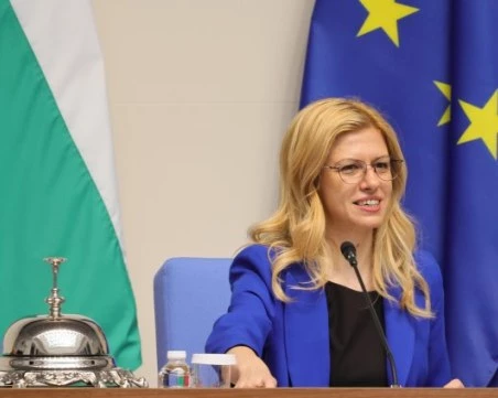 Депутатите задължиха ДАНС да предостави на парламента информация за управителите на НЗОК