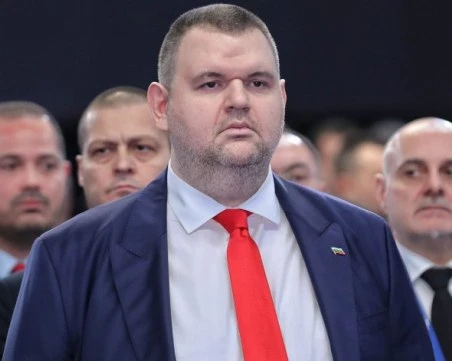 ДПС пита прокуратурата дали ГДБОП незаконно следи Пеевски по заповед на Демерджиев
