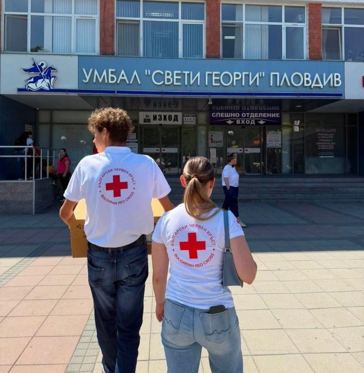 БМЧК - Пловдив дари апаратура за 10 000 евро за клиника по детска хирургия