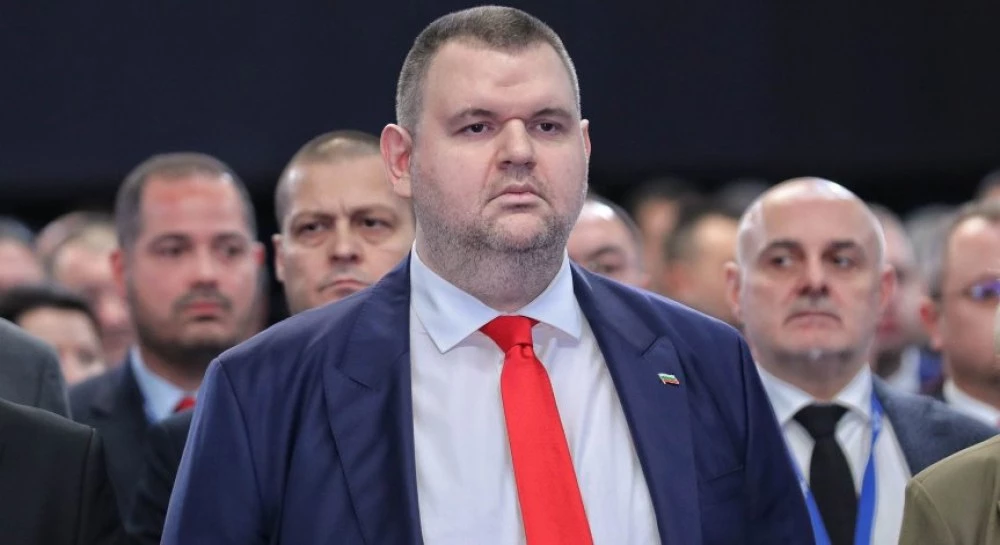 ДПС пита прокуратурата дали ГДБОП незаконно следи Пеевски по заповед на Демерджиев