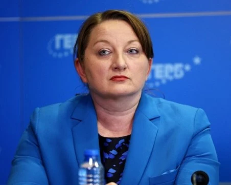 ГЕРБ за Десислава Атанасова: Личният живот не може да бъде коментиран политически