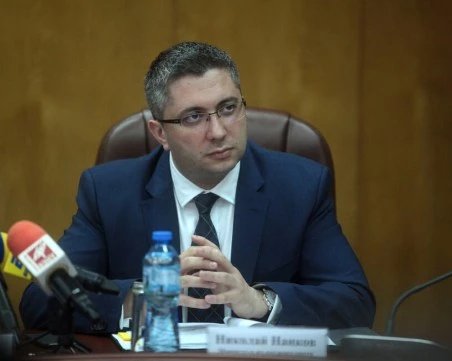 Нанков: Само екипът на Шишков е подписвал договори за мантинели през последните 9 години