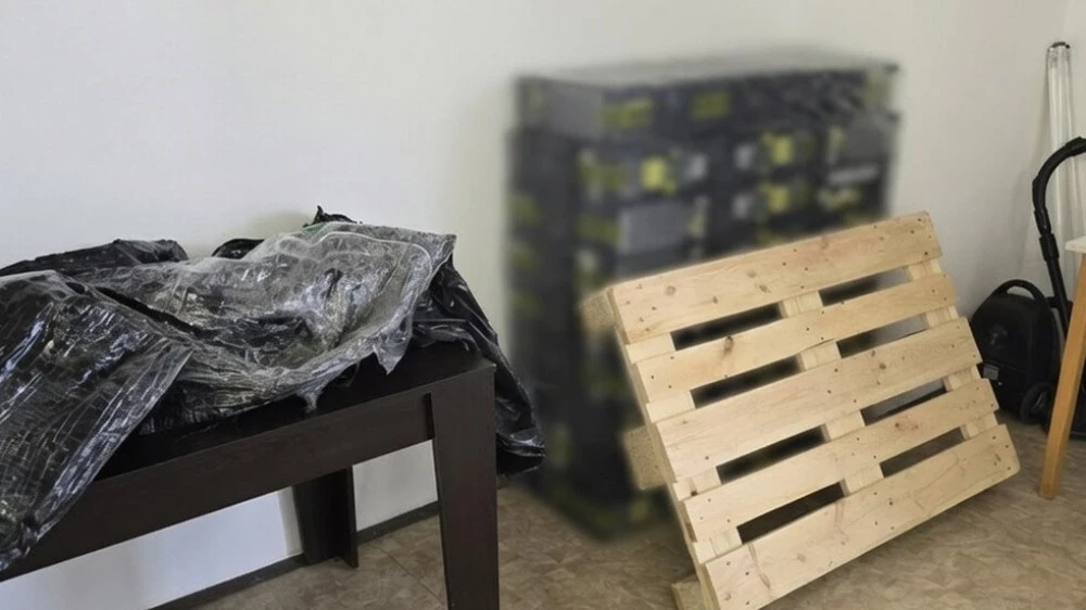 Рекордните 440 кг райски газ иззеха полицаи в Созопол, задържани са 7 души