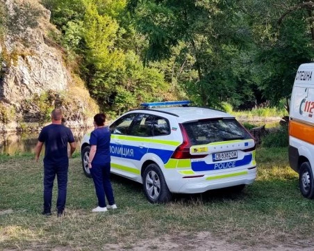 Община Дупница обяви тридневен траур след трагедията с четири жертви в река Струма