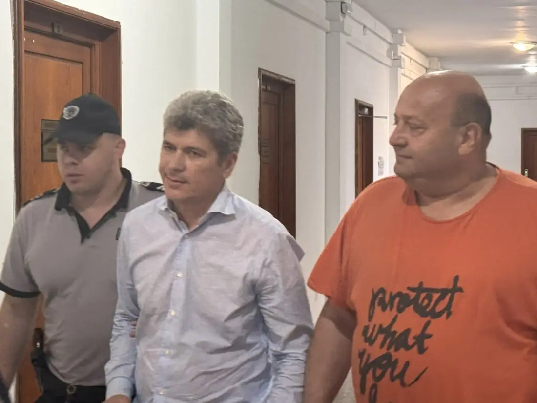 Директорът на ВиК – Бургас остава в ареста