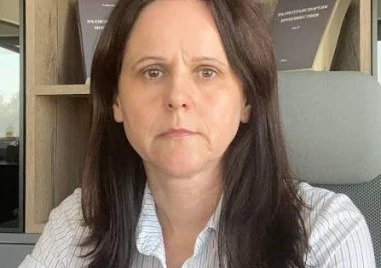 Адвокат Буенова: Държавата на практика забрани колективните искове за лоши пътища