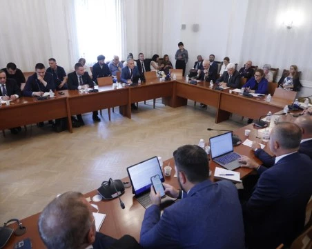 Комисията по отбрана одобри на първо четене бюджета за армията