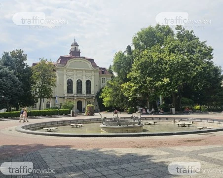 Нова бомбена заплаха в Пловдив! Евакуираха Общината, Данъчното и още ключови сгради