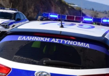 Хартиенити фишове в Гърция остават в миналото, полицията тръгва с таблети