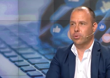 Политологът Адриан Кирилов коментира влиянието на социалната мрежа TikTok върху младите хора