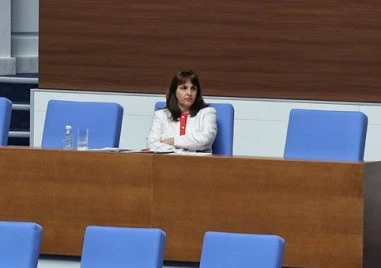 По-високите осигуровки вземат още 641 млн. евро от бизнеса и работниците, но вдигат и всички нови пенсии