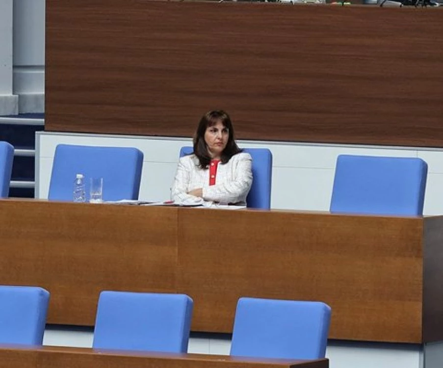 По-високите осигуровки вземат още 641 млн. евро от бизнеса и работниците, но вдигат и всички нови пенсии
