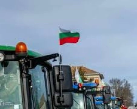 Български земеделци затвориха за втори път граничния преход 