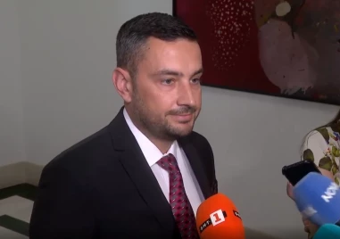 Остри политически реакции след позицията на Радев за Украйна и НАТО