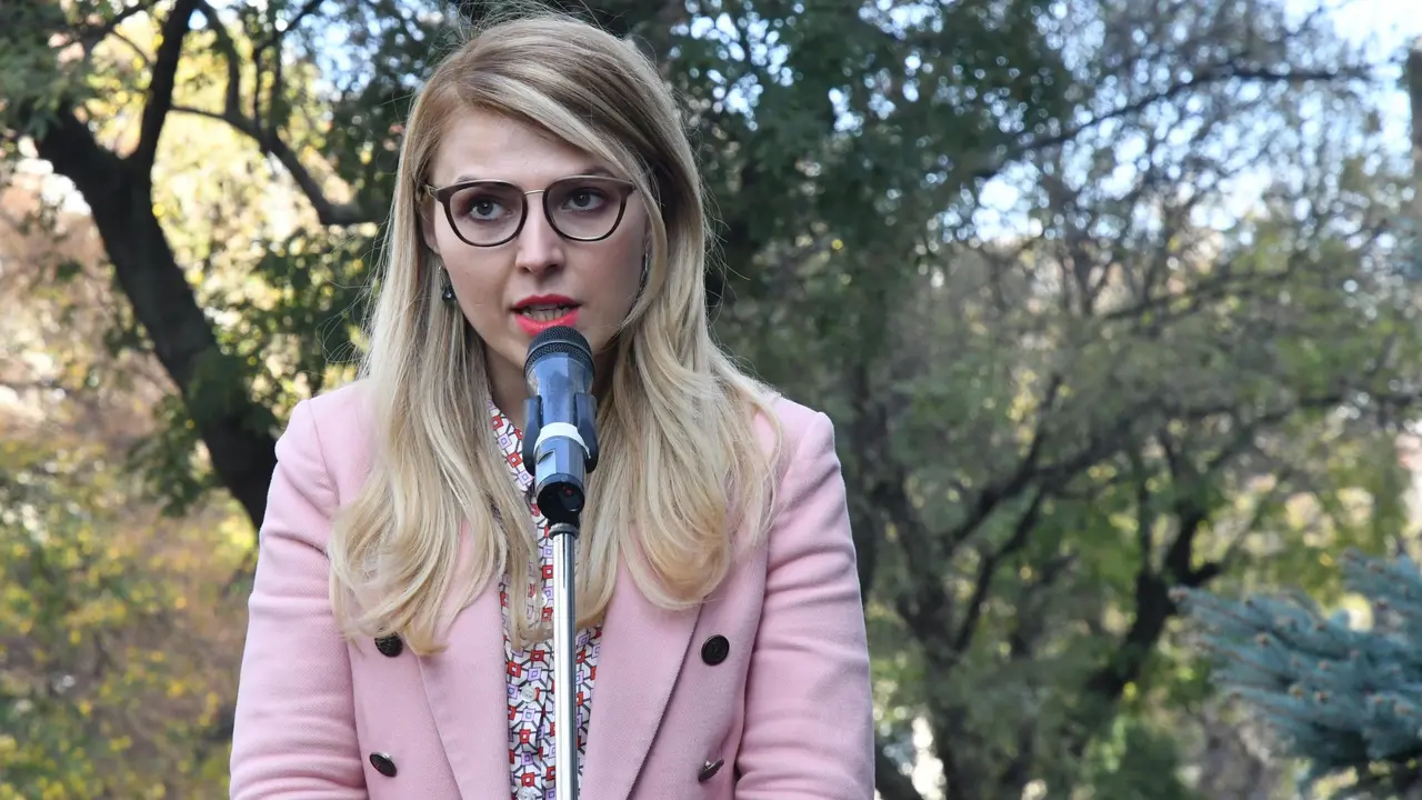 Велислава Петрова: България е блокирала санкциите срещу патриарх Кирил, за да избегне антиевропейски настроения