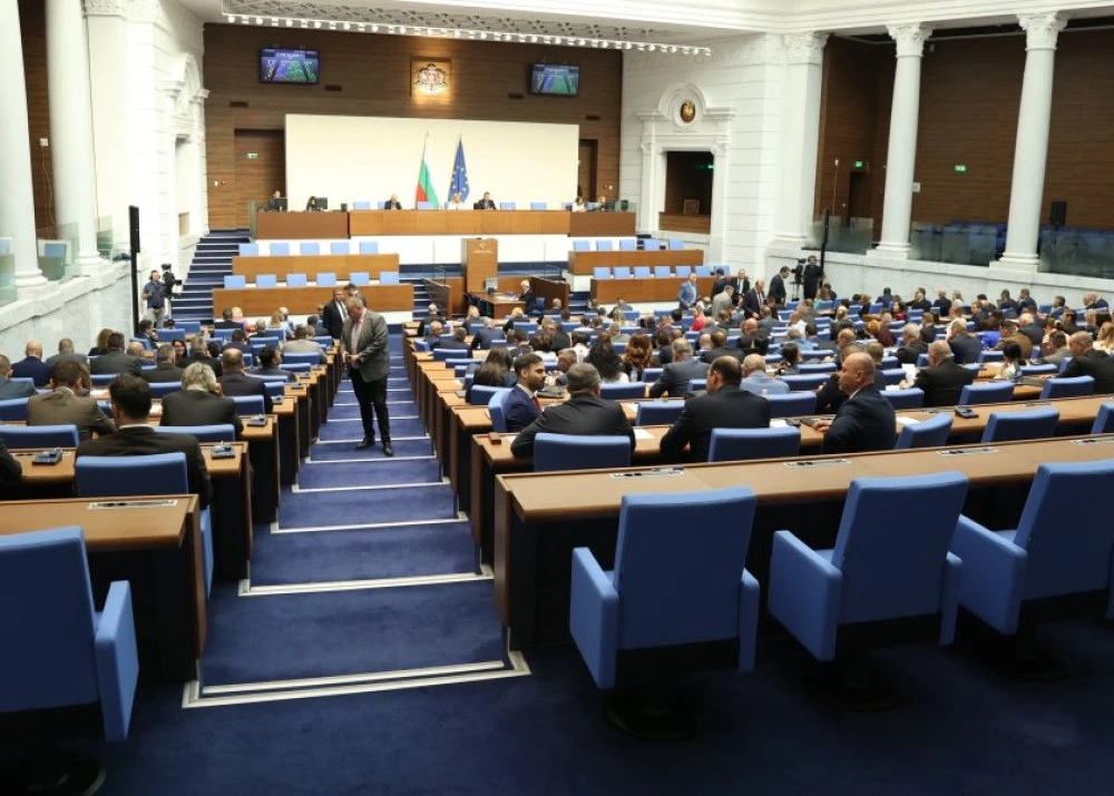 След четири часа дебати: Депутатите приеха на първо четене Бюджет 2026