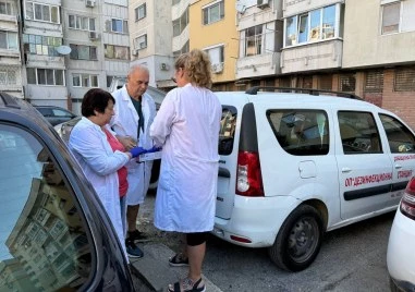 Екипи на ОП Дезинфекционна станция извършиха извънредна дератизация в района