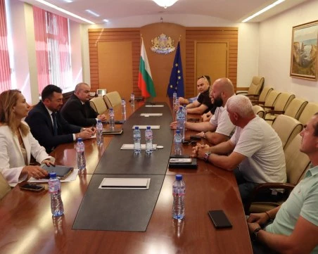 Министър Абровски: С добър маркетинг може да се постигне правилно позициониране на българските вина на пазара