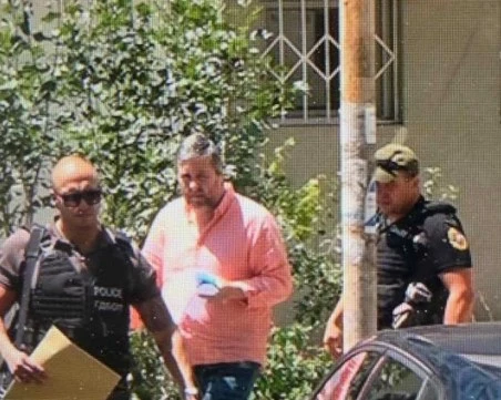 Освободиха от ареста областния координатор на ДПС и директора на ВиК в Бургас