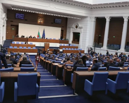 Вълна от политически реакции у нас след като България подписа Киевската декларация
