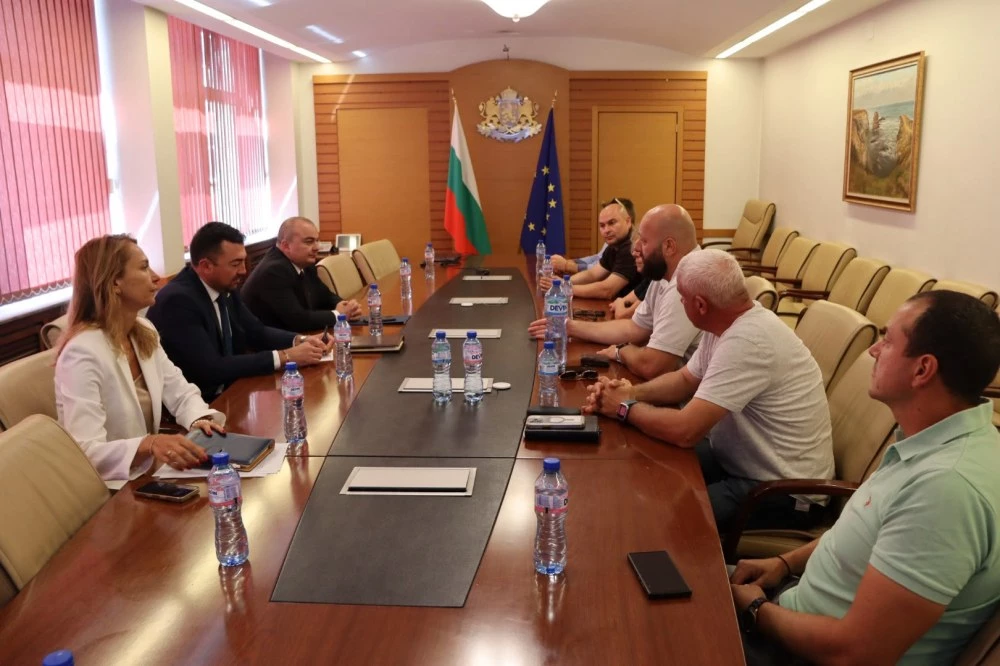 Министър Абровски: С добър маркетинг може да се постигне правилно позициониране на българските вина на пазара