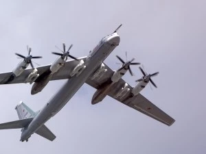 Зеленски: Унищожихме руски бомбардировач ракетоносец