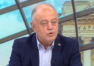 Аз съм твърд привърженик на западната демокрация Много отдавна обмислих