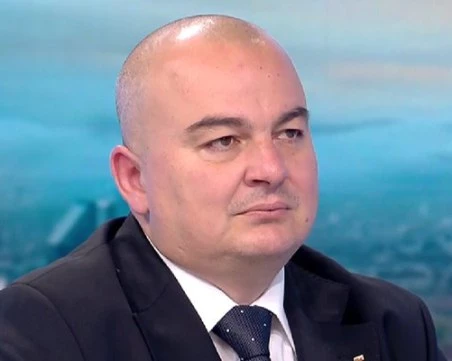 Пламен Абровски: КЗК е виновна за ръста в цените на млякото