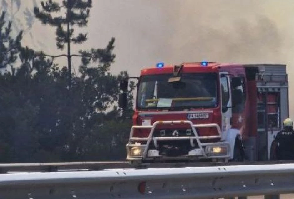 Голям пожар пламна в района на Стара Загора