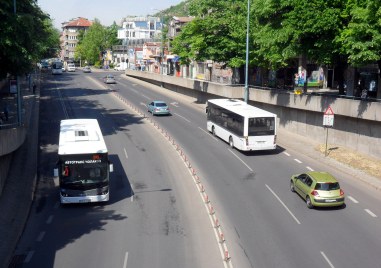 Всички сме изпадали в тази ситуация – чакате автобуса в