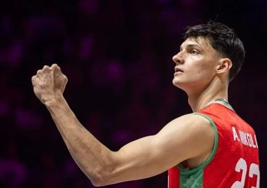 Алекс Николов: Не e сериозно да се очаква финал на Евро 2026