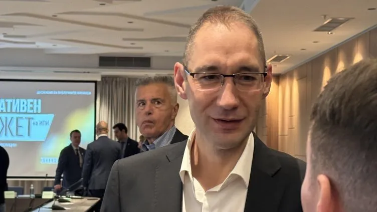 Почти 14% от младежите у нас нито работят, нито учат