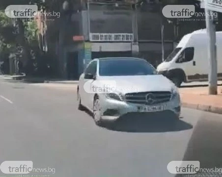 В час пик: В насрещното по един от най-оживените булеварди на Пловдив