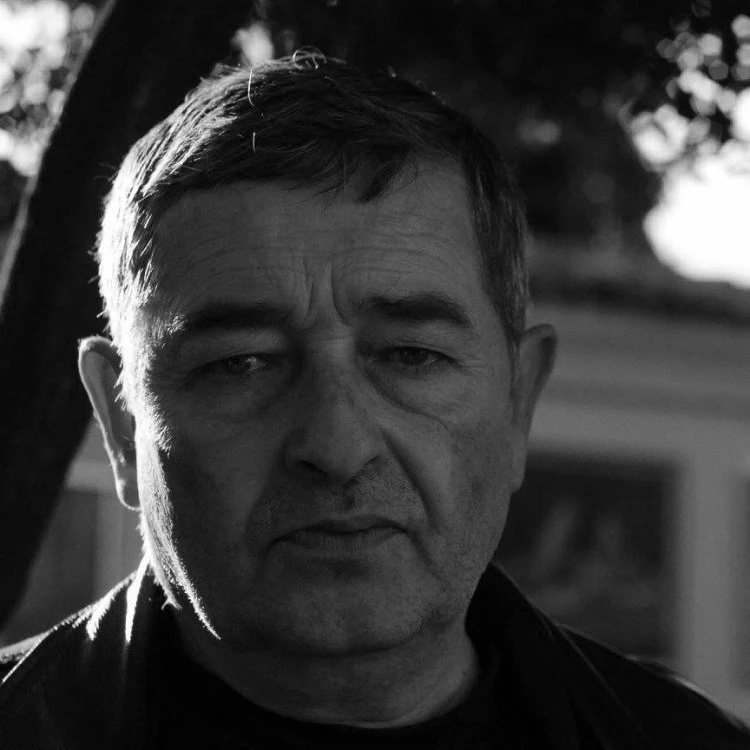 Напусна ни пловдивският художник Чавдар Маринов