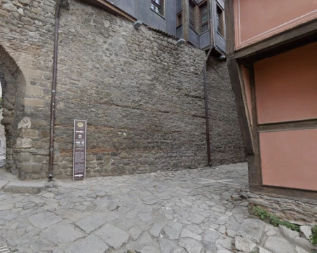 Предлагат площад в Стария град да носи името Паси