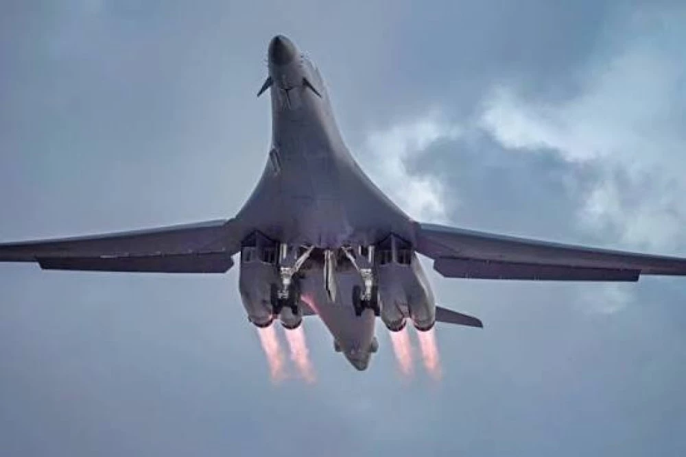За първи път: САЩ удариха Иран с бомбардировачи B-1