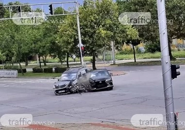 Видео разкрива момента от катастрофата до кметството в ЖР Тракия