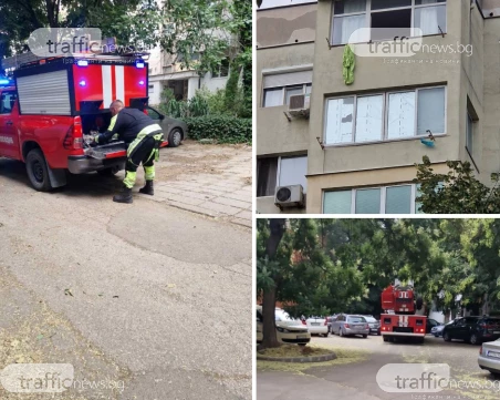 Жена се заключи на тераса, докато 2-годишното ѝ дете спи само в апартамента! Пожарникари от Пловдив вдигнати на крак