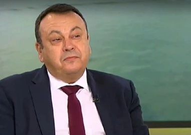 Като злополучен опит за кризисен ПР на МВР министъра Демерджиев