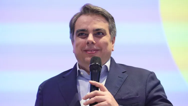 За по-малко от ден: Над 17 хил. подписа събра петицията на ПП за вето на Бюджет 2026