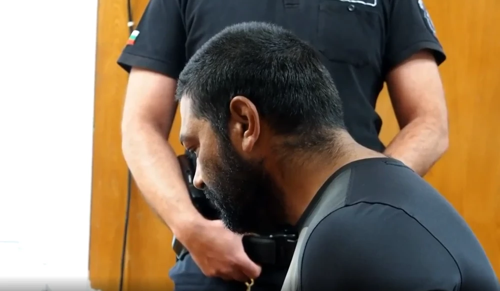 Адвокатът на похитителя на Наталия: Нямат сексуални отношения, знае го като баща