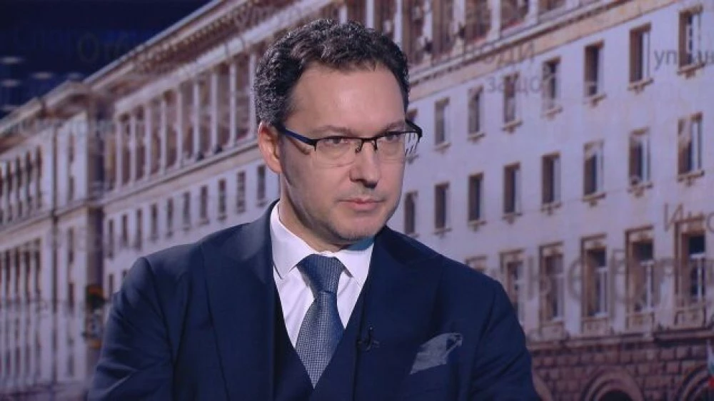 Даниел Митов очаква президентско вето върху бюджета и атакува финансовата политика на кабинета