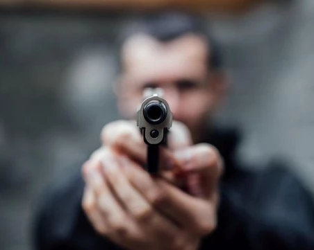 Българин сигнализира за въоръжен грабеж в Гърция, липсват му 32 000 евро