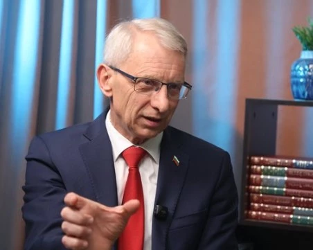Николай Денков: Ако Гюров се кандидатира за президент, е възможно да получи подкрепата ни